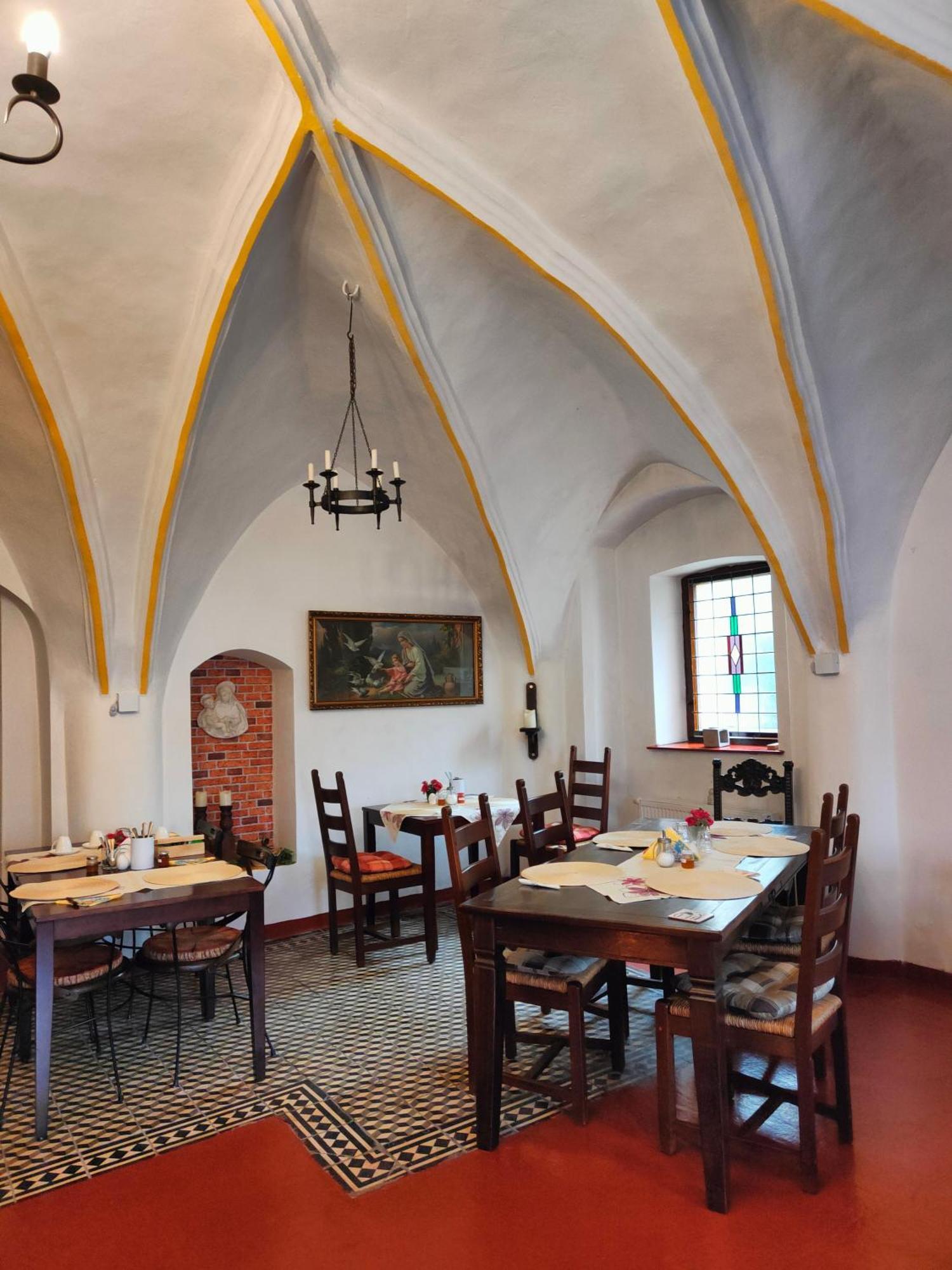 Bed And Breakfast Tvrz Velká Bukovina Extérieur photo